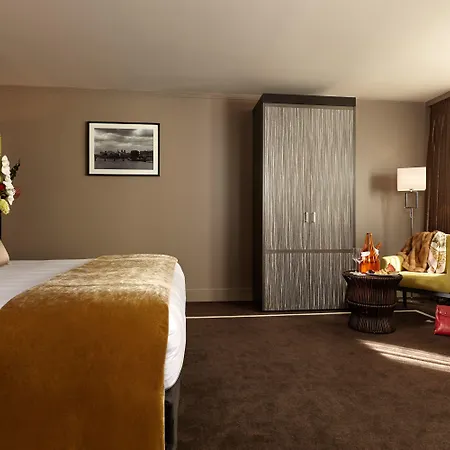 The One Alma Hotel