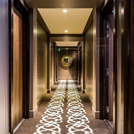 Hotel The One Alma Parigi