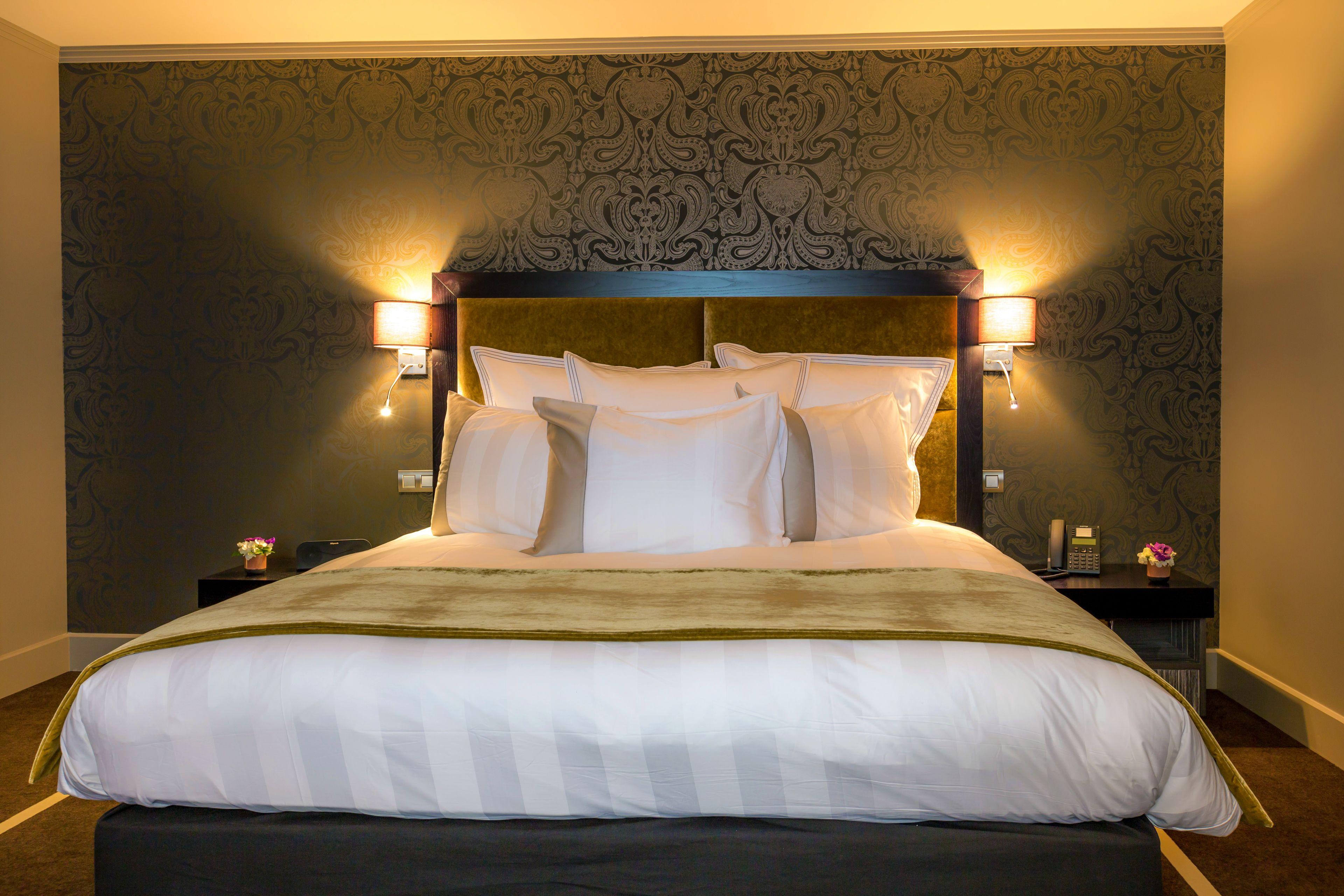 Hotel The One Alma Paris