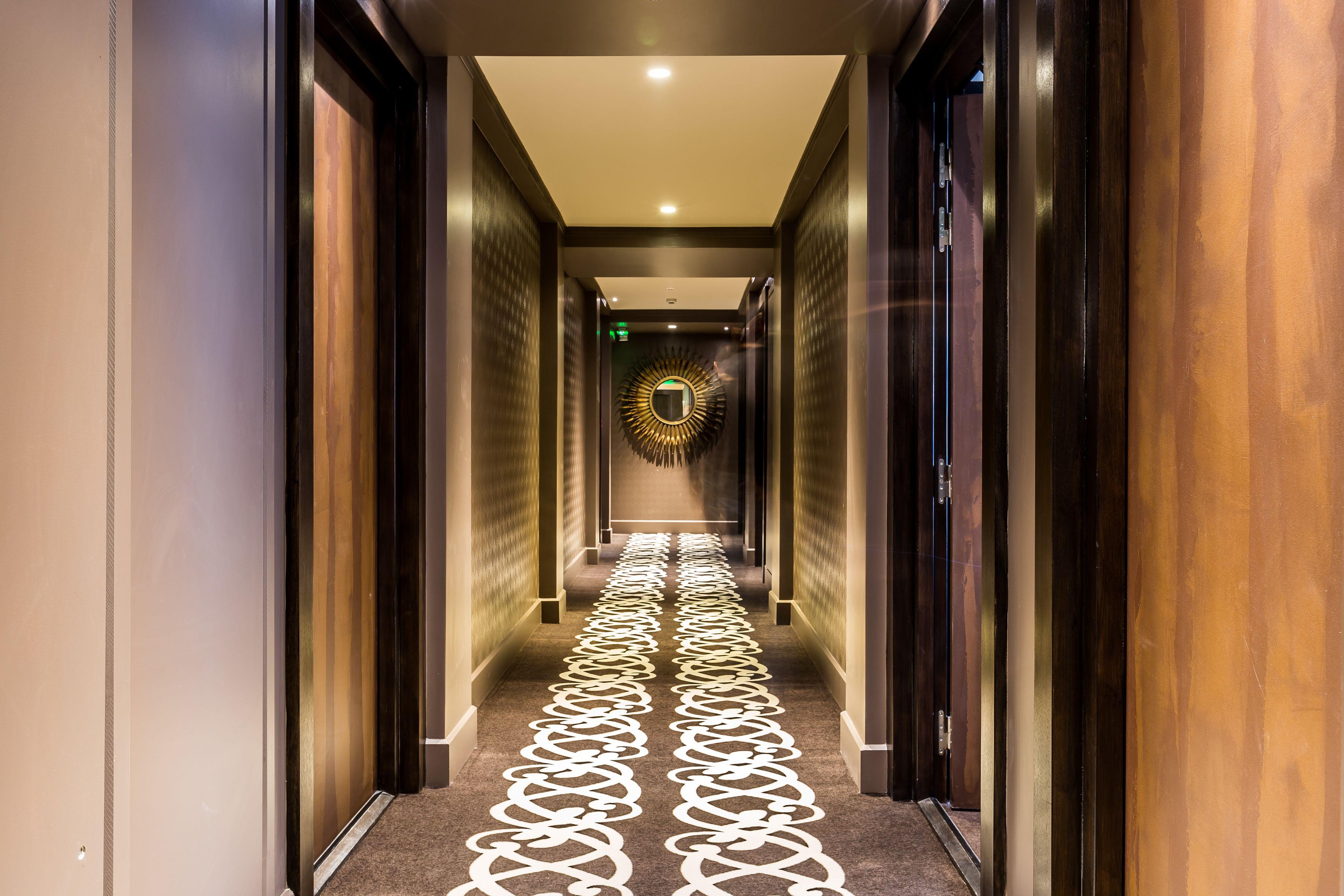 Hotel The One Alma Paris